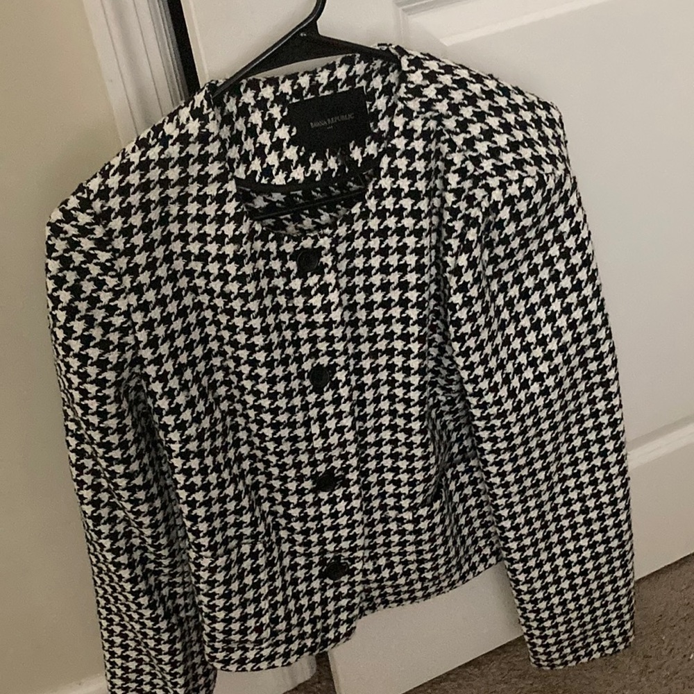 Never Worn - image 1